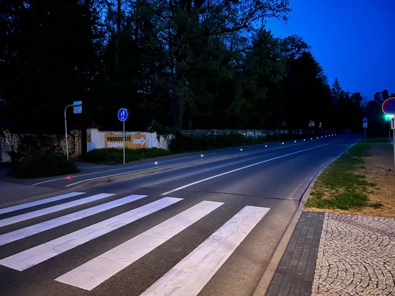 Solární osvětlení cyklostezek SolarEye80 Zlín ZOO Lešná
